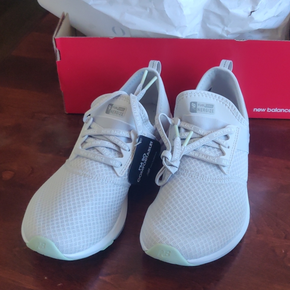 NEW BALANCE Mode de Vie Lifestyle Shoes